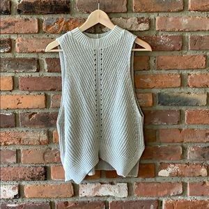 Knitted cut off sweater